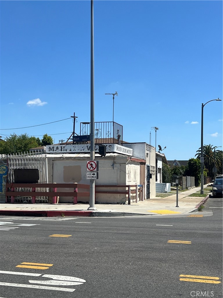 Residential Income in Los Angeles 5