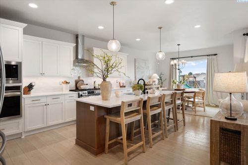 2468 Maggio Loop, Richland, WA, 99352-5002 | Card Image