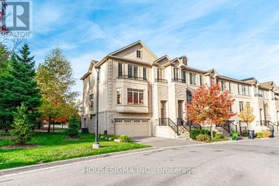 21 Bloorview Pl, Townhouse with 3 bedrooms, 4 bathrooms and 4 parking in Toronto ON | Image 2