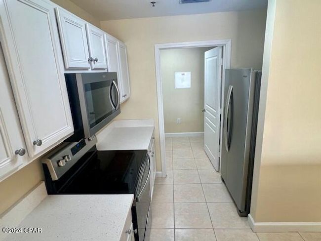 UNIT-300 - 3300 Highway 98, Condo with 3 bedrooms, 3 bathrooms and null parking in Mexico Beach FL | Image 6