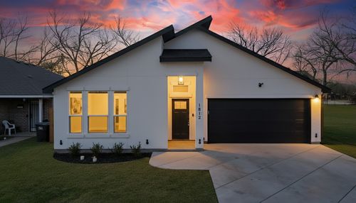 1812 Dillard St, Fort Worth, TX, 76105-2923 | Card Image