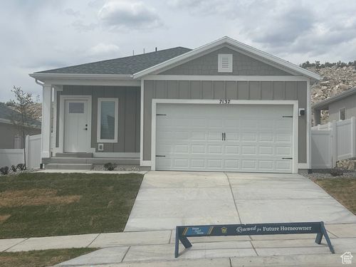 7121 N Oquirrh Ranch Pkwy, Eagle Mountain, UT, 84005-5825 | Card Image