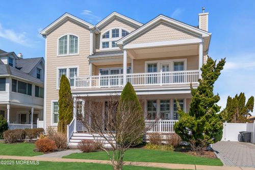 106 2nd Ave, Belmar, NJ, 07719-2008 | Card Image