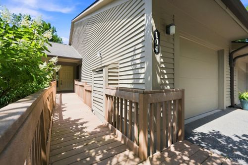 104 Miami Lakes Dr, Milford, OH, 45150-5807 | Card Image