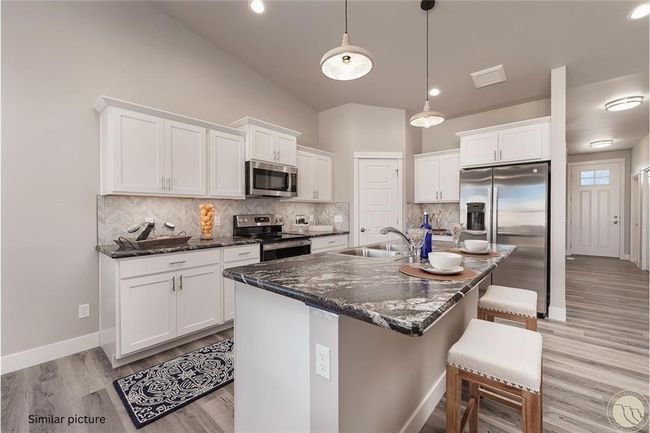 4646 Sunburst Ln, House other with 3 bedrooms, 2 bathrooms and null parking in Billings MT | Image 9