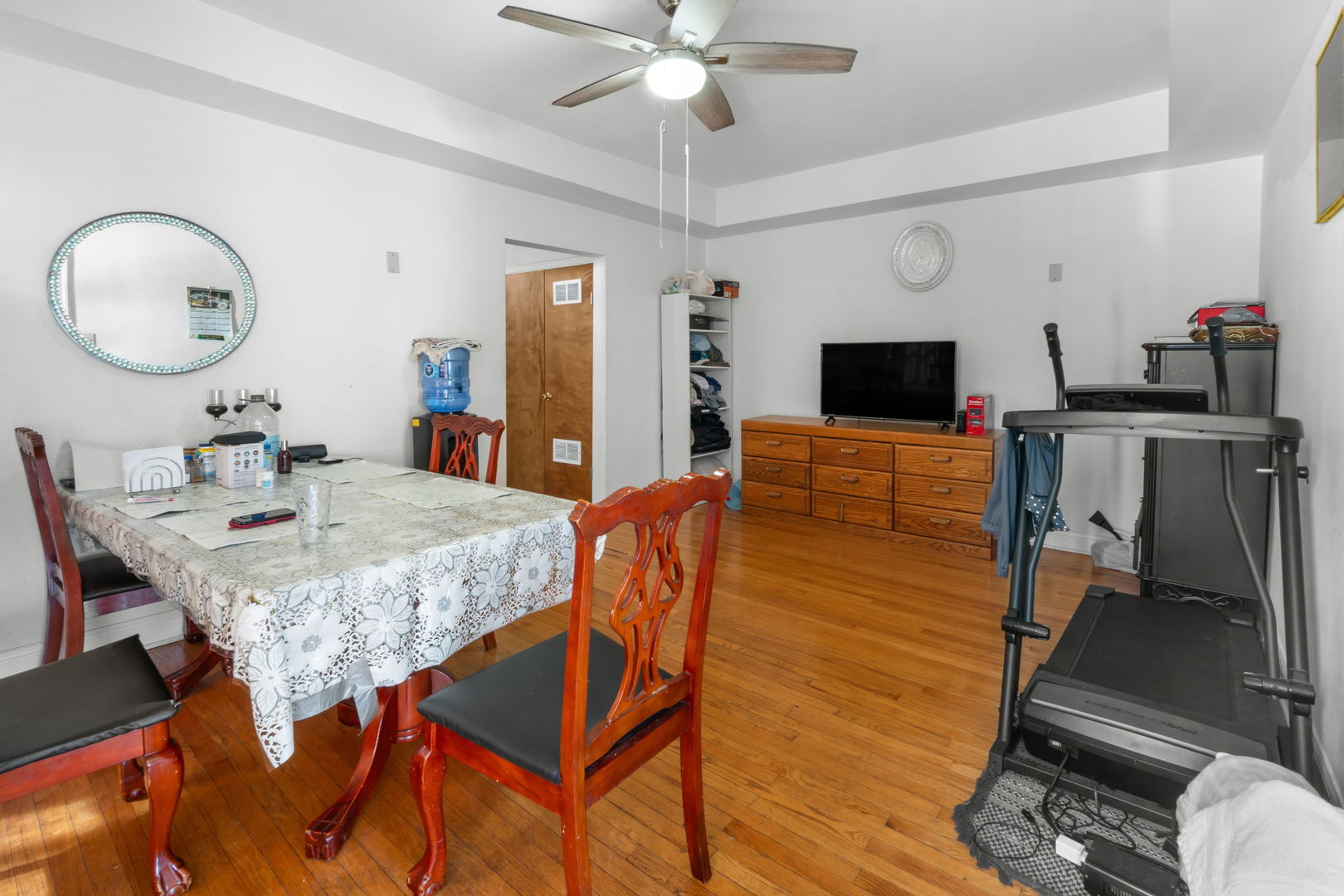 Commercial Sale in Chicago 3