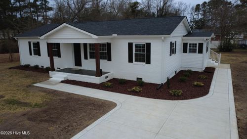 903 E Balsey Street, Clinton, NC, 28328 | Card Image