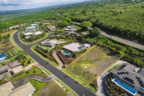 78-6847 Kuhinanui St, Kailua Kona, HI, 96740-2802 | Card Image