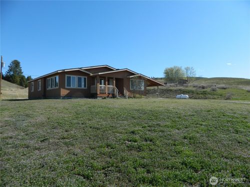 100 Summer Rd, Tonasket, WA, 98855-9003 | Card Image