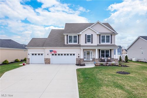 12187 Bexley Dr, Grafton, OH, 44044-1089 | Card Image