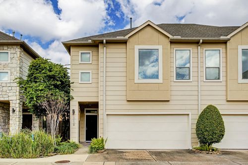 3830 Centerplaza Dr, Houston, TX, 77007-5652 | Card Image