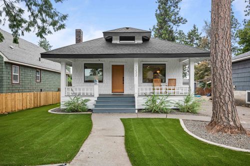 1232 E 33rd Ave, Spokane, WA, 99203-3138 | Card Image