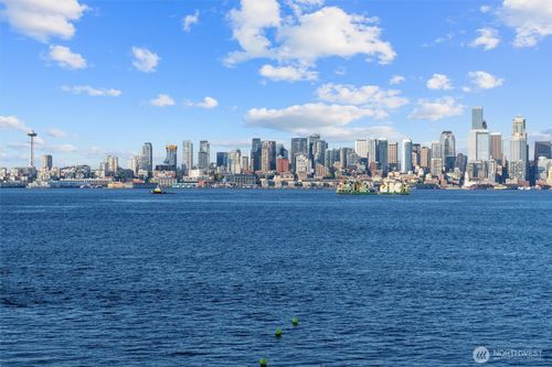 502-1661 Harbor Ave Sw, Seattle, WA, 98126-2082 | Card Image