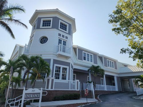 unit-112-315 E Olympia Ave, Punta Gorda, FL, 33950-3823 | Card Image