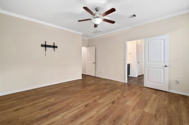 910 S Chamfer Way, House other with 4 bedrooms, 3 bathrooms and 2 parking in Crosby TX | Image 16