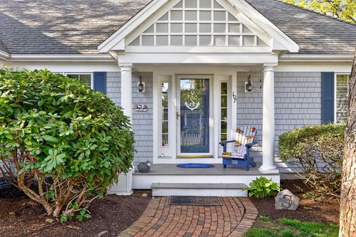 107 Reflection Dr, Sandwich, MA, 02563-3129 | Card Image