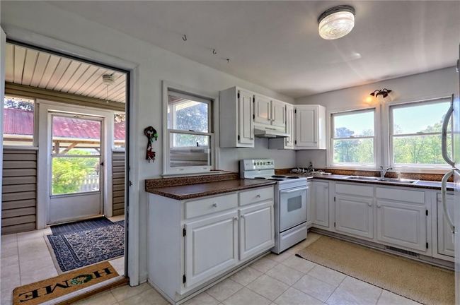1096 Sutton Mill Rd, House other with 3 bedrooms, 2 bathrooms and 9 parking in Clarkesville GA | Image 27