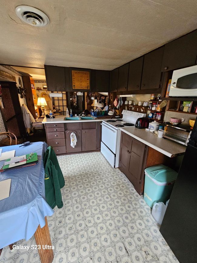 10186 Hunts Creek Rd, House other with 3 bedrooms, 1 bathrooms and null parking in Vevay IN | Image 14
