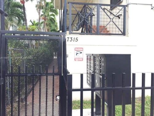 apt-6-7315 Byron Ave, Miami Beach, FL, 33141-2643 | Card Image