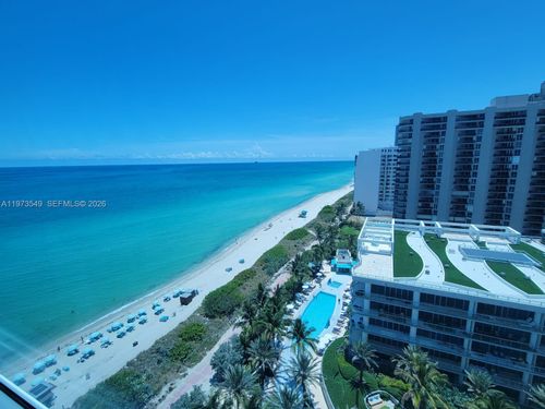 lph06-doorlph14-6801 Collins Ave, Miami Beach, FL, 33141-3243 | Card Image
