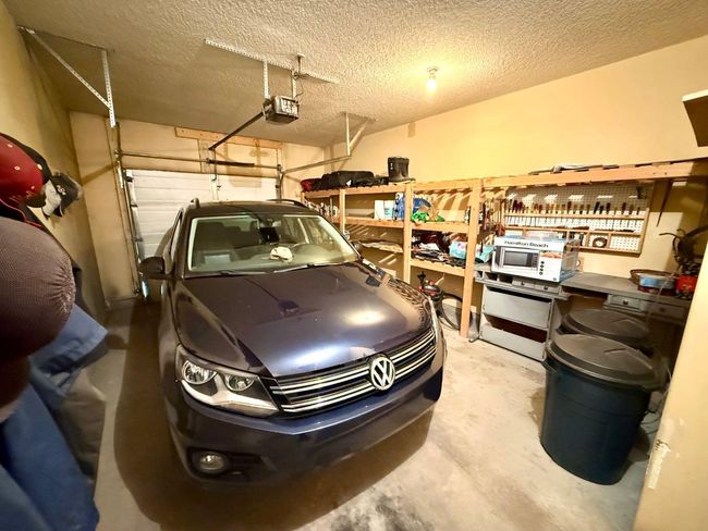 304 Sunvale Cres Ne, Townhouse with 2 bedrooms, 1 bathrooms and 2 parking in High River AB | Image 37