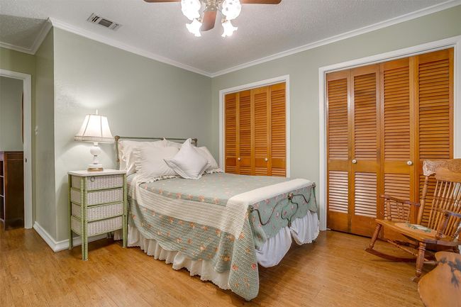 512 N Parkridge Dr, House other with 4 bedrooms, 3 bathrooms and null parking in Mansfield TX | Image 31