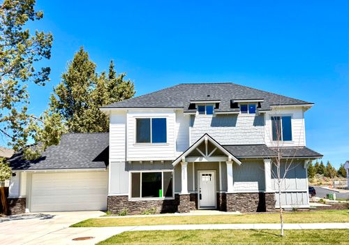 371-20560 Kira Dr, Bend, OR, 97702-8134 | Card Image