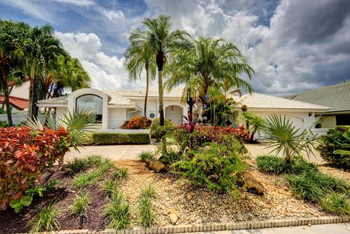10252 Shireoaks Ln, Boca Raton, FL, 33498-6401 | Card Image