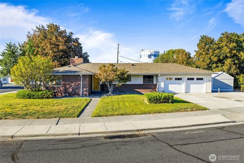 940 S Ironwood Dr, Moses Lake, WA, 98837-2248 | Card Image