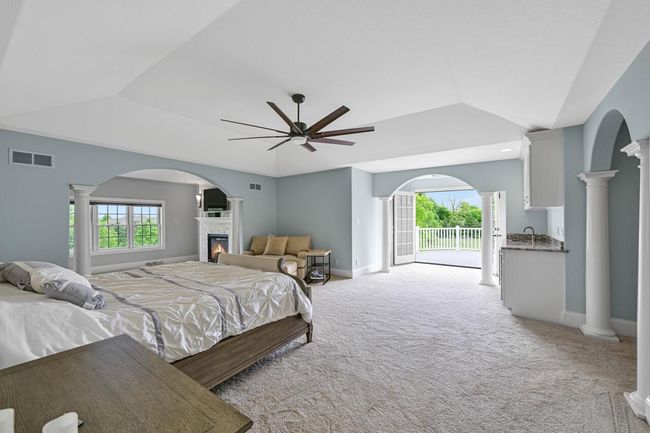 W292S5474 Fox Run Court, House other with 4 bedrooms, 4 bathrooms and null parking in GENESEE WI | Image 16