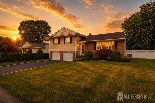 35 Shelley Rd, Springfield, NJ, 07081-2510 | Card Image