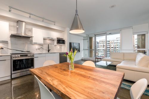 714-221 Union St, Vancouver, BC, V6A0B4 | Card Image