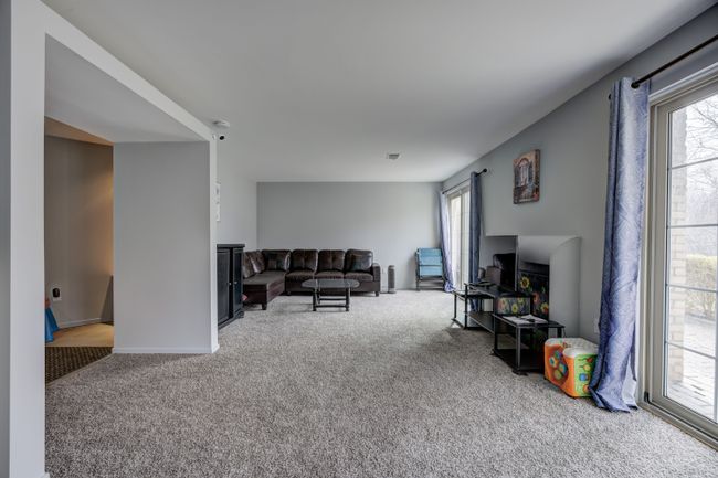 6255 Celeste Rd, Condo with 4 bedrooms, 4 bathrooms and null parking in West Bloomfield MI | Image 40