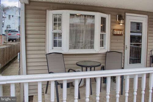 1015 N Pearl St, Shamokin, PA, 17872-4619 | Card Image