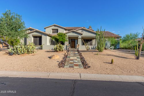 5731 E Blue Sky Dr, Scottsdale, AZ, 85266-8610 | Card Image