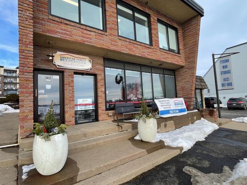 4032 Shoreline Dr, Spring Park, MN, 55384-4501 | Card Image