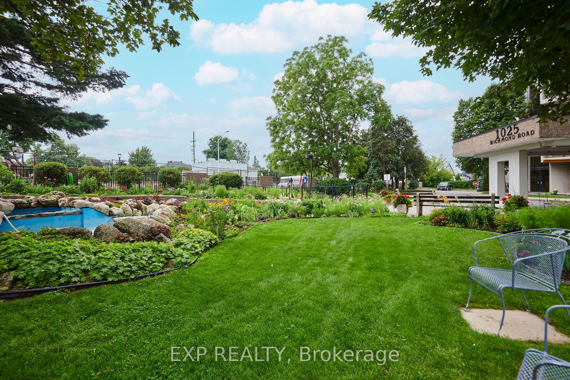 Residential in Woodroffe 4