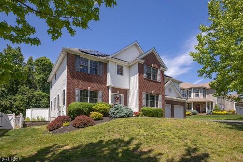 15 Winding Ridge Rd, Lake Hopatcong, NJ, 07849-1786 | Card Image