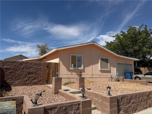 6054 Bluehill Ave, Las Vegas, NV, 89156-4756 | Card Image