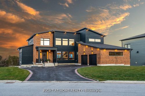 101 Sladden Crt, Thornbury, ON, N0H2P0 | Card Image