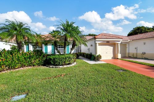 6061 Lake Hibiscus Dr, Delray Beach, FL, 33484-4618 | Card Image
