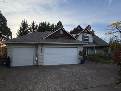 15423 Se Meadowlark Ln, Milwaukie, OR, 97267 | Card Image