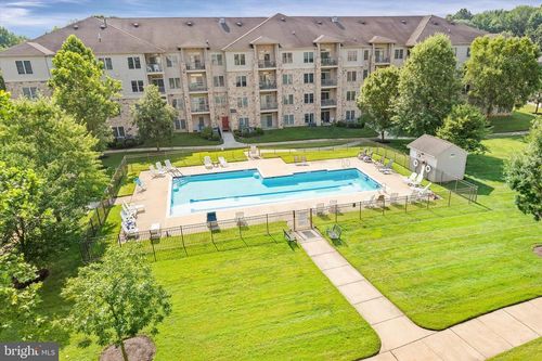 3412-3000 Fountainview Cir, NEWARK, DE, 19713-3874 | Card Image