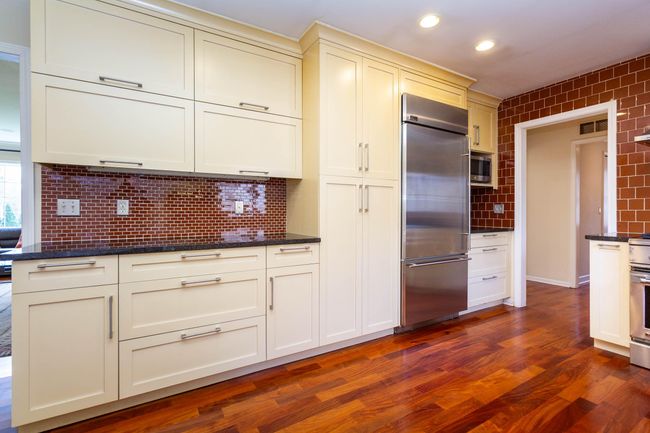 Abundant Cabinets | Image 12