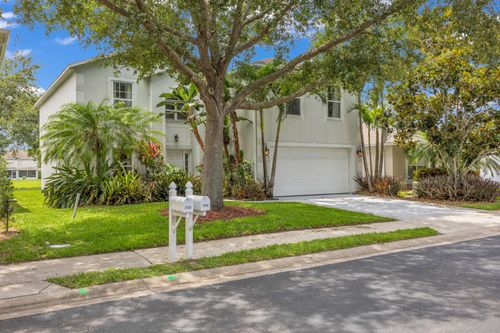 2566 12th Sq Sw, Vero Beach, FL, 32968-5064 | Card Image
