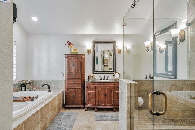 1189 Riesling Cir, House other with 4 bedrooms, 3 bathrooms and 3 parking in Livermore CA | Image 36
