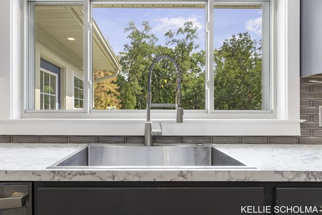 45-web-or-mls-7666-thomas-ave | Image 16