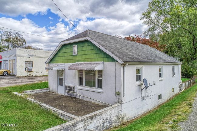2114 Main St, House other with 3 bedrooms, 1 bathrooms and null parking in Surgoinsville TN | Image 14