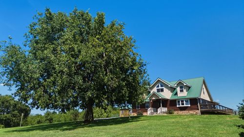 7033 Polecat Pike, Maysville, KY, 41056-9450 | Card Image