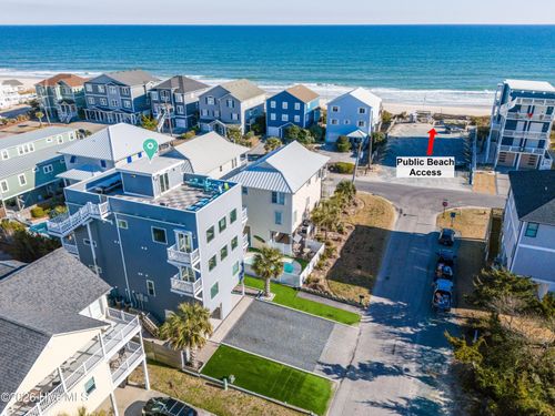 106 Charlotte Ave, Surf City, NC, 28445-9405 | Card Image